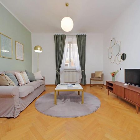 Ych-Comfortable 2 Bedrooms Flat Near Colosseum Roma Dış mekan fotoğraf