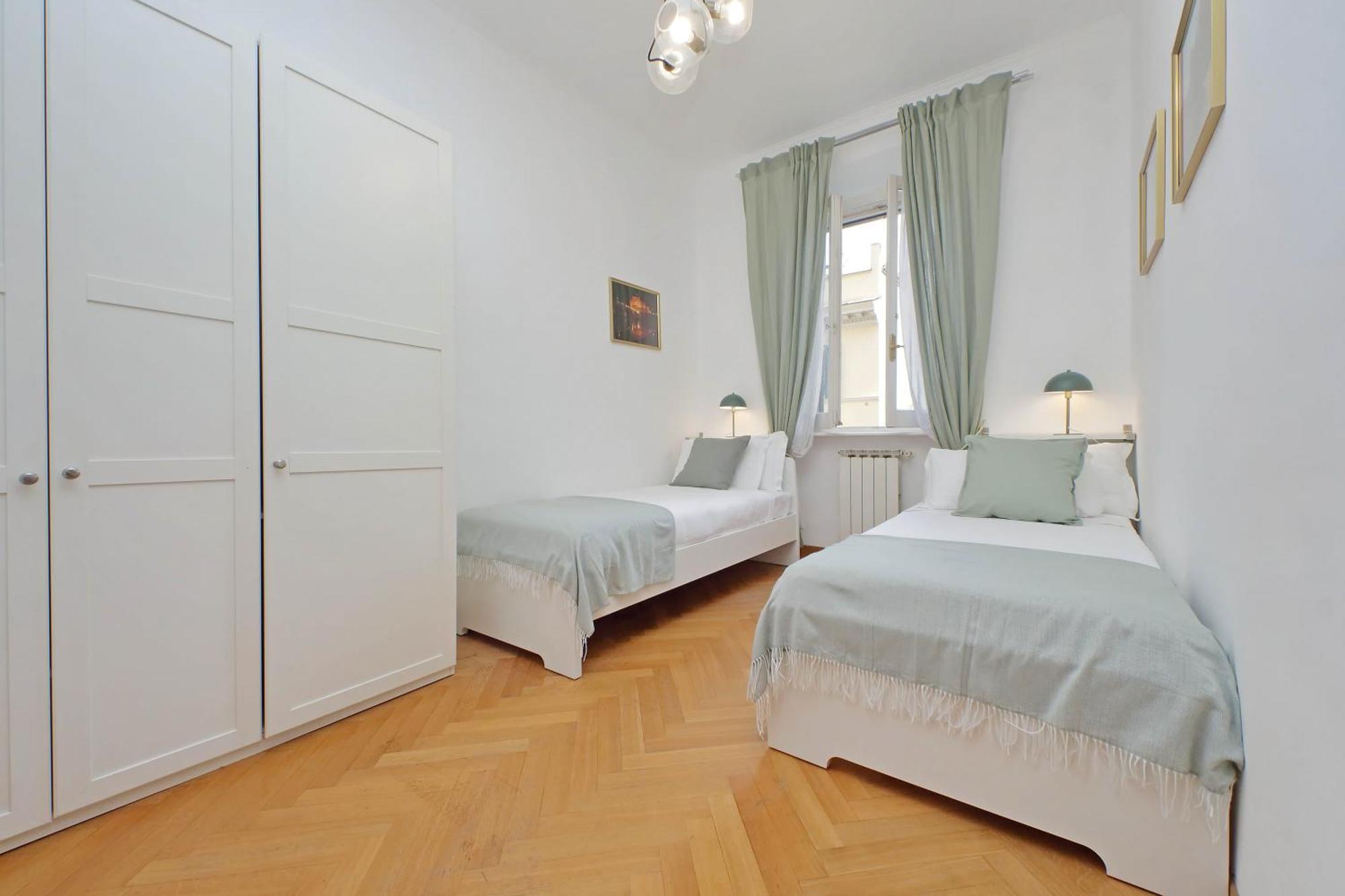 Ych-Comfortable 2 Bedrooms Flat Near Colosseum Roma Dış mekan fotoğraf