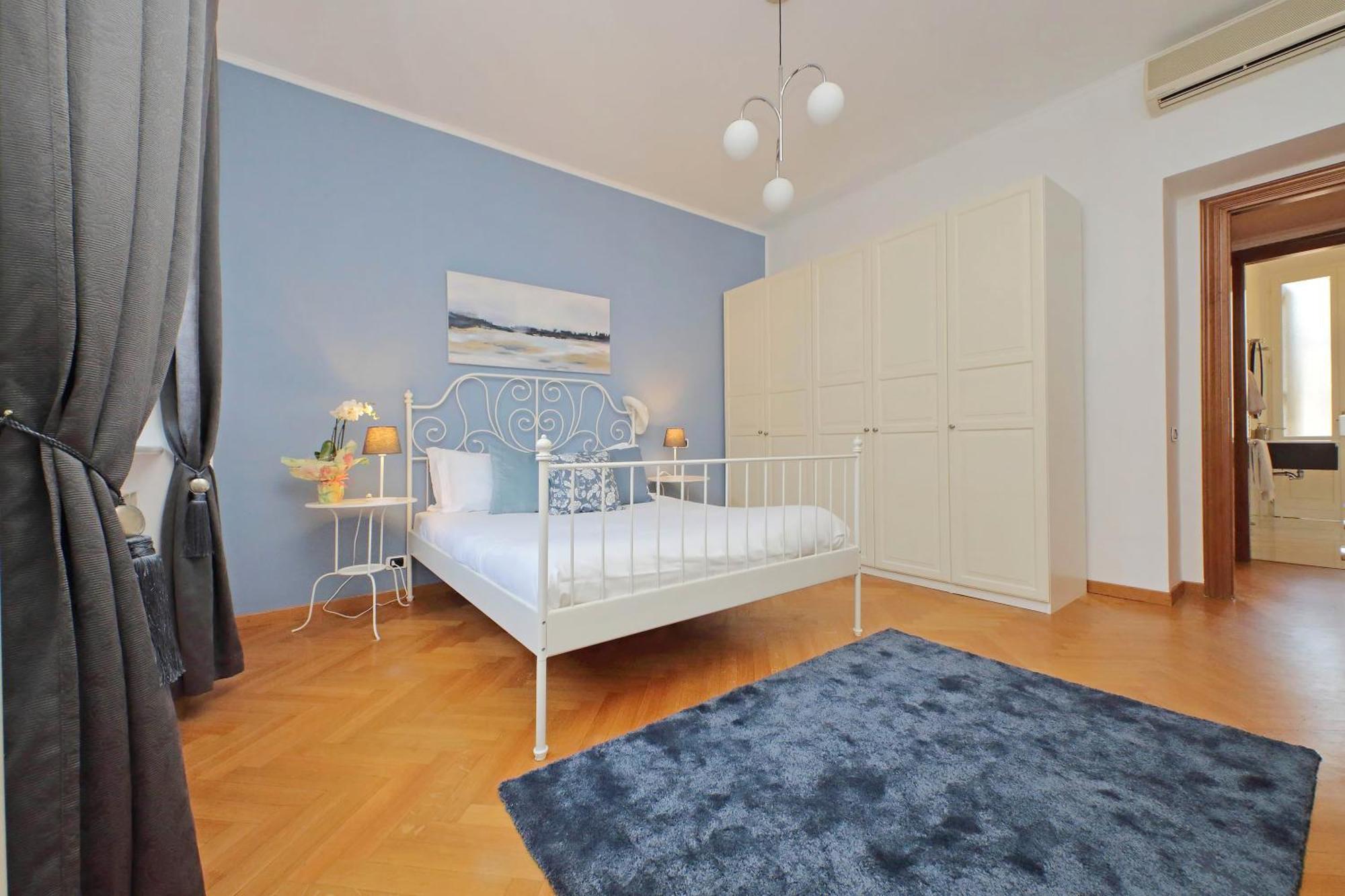 Ych-Comfortable 2 Bedrooms Flat Near Colosseum Roma Dış mekan fotoğraf
